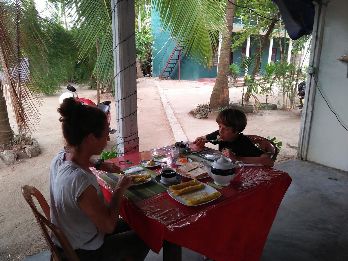 Coconut Park Bed & Breakfast Anuradhapura Eksteriør bilde
